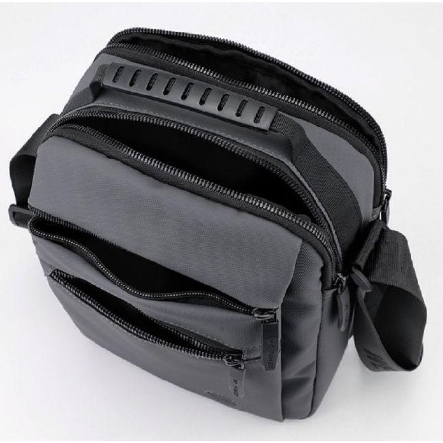 Мужской мессенджер Tiding Bag A25-223A натуральная кожа 18×21×7 см Черный