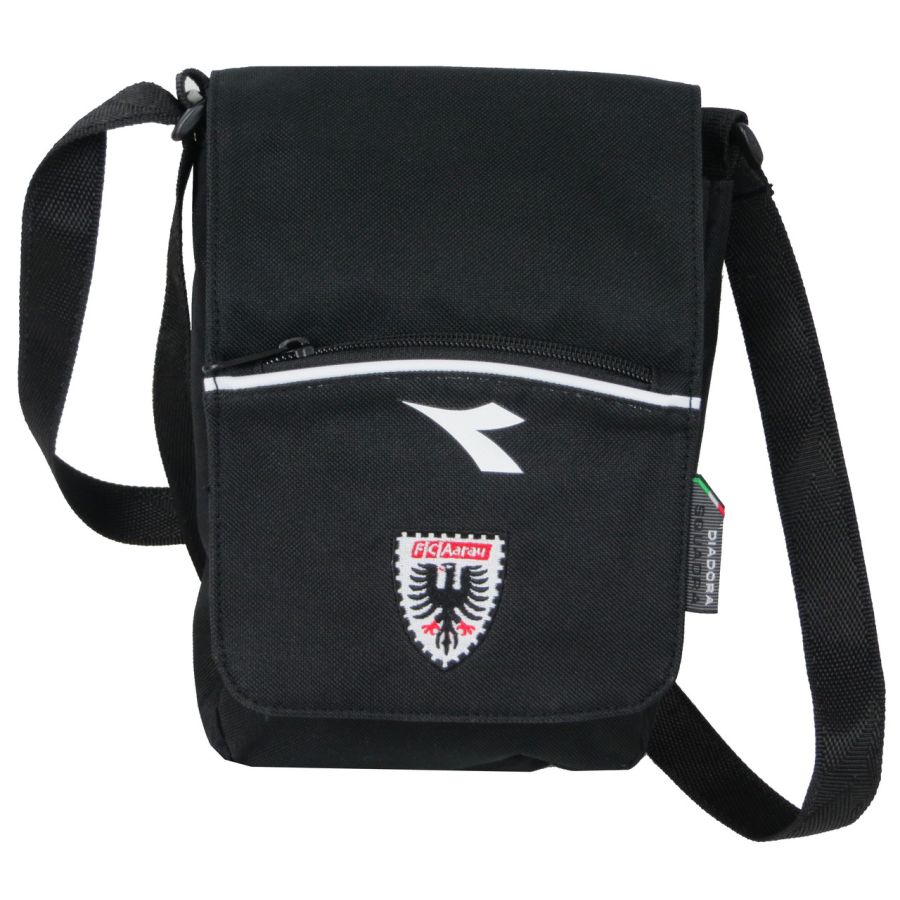 Мужская сумка на плечо Diadora Tracolla Longstr FC черная