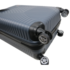 Средний пластиковый чемодан на колесах 70L GD Polo графитовый