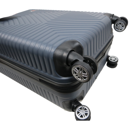 Средний пластиковый чемодан на колесах 70L GD Polo графитовый