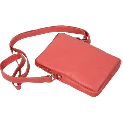 Небольшая женская кожаная наплечная сумка Borsacomoda коралловая