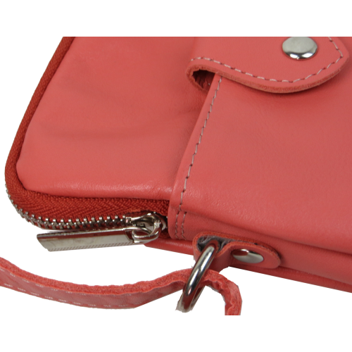 Небольшая женская кожаная наплечная сумка Borsacomoda коралловая