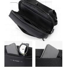 Сумка поясная из ткани бананка Confident черная