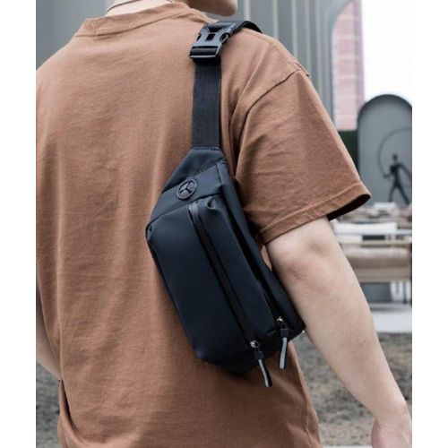 Сумка на пояс мужская тканевая Confident Черная