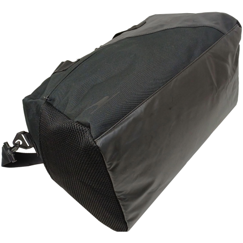 Сумка спортивная Live in style 30L, черная, для тренировок, с прорезиненным дном