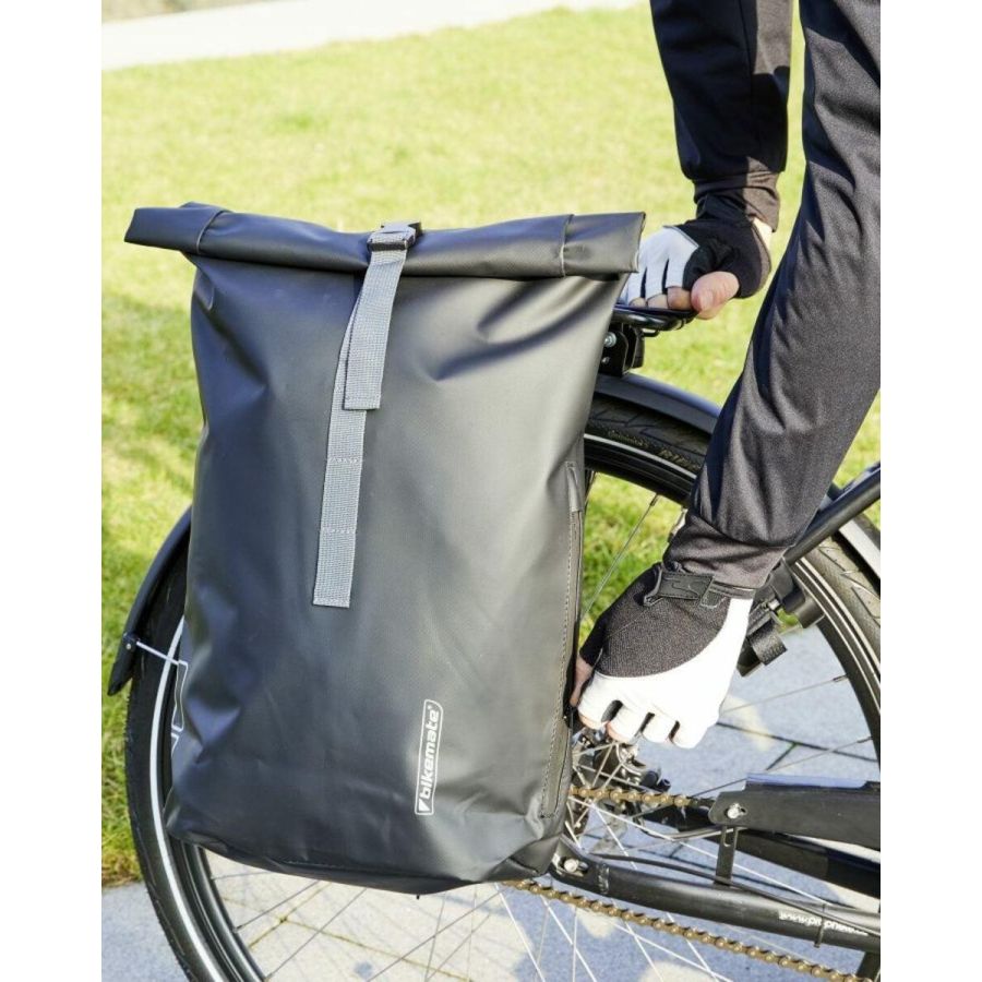 Велосумка-рюкзак Bikemate 2 в 1 (черная) с дождевиком 22 л