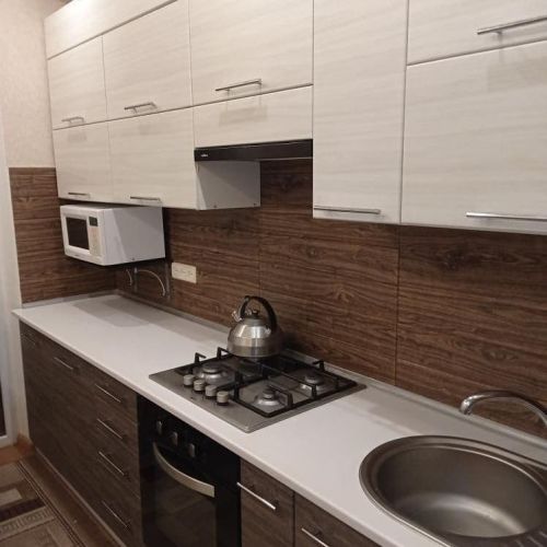 Самоклеющаяся декоративная 3D панель под дерево темный дуб 700x700x5мм