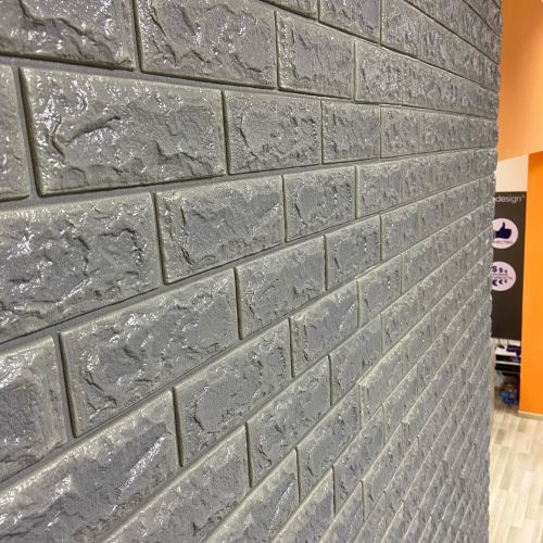 Самоклеющаяся декоративная 3D панель под кирпич серебро 700x770x7мм