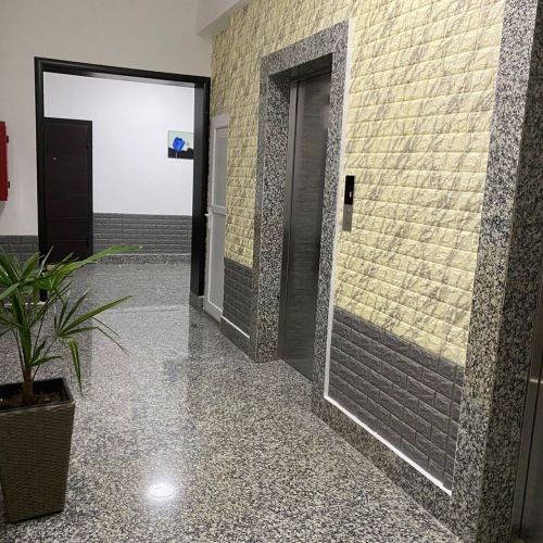 Самоклеющаяся декоративная 3D панель под кирпич серебро 700x770x7мм