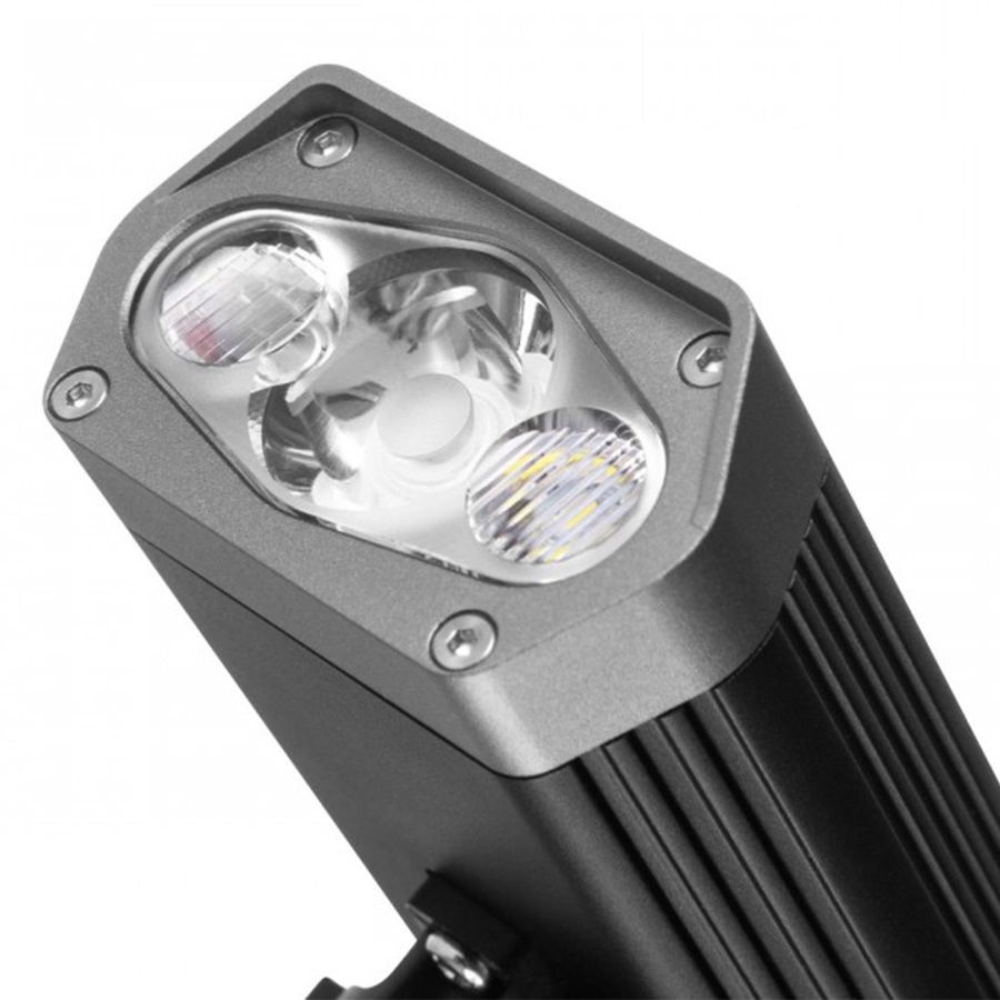 Фонарь велосипедный передний Mactronic Trailblazer ABF0163 2000 Lm 106x50x28 мм Черный