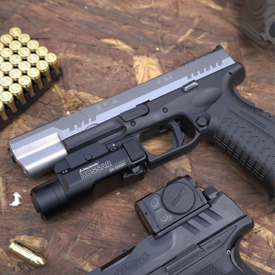 Фонарь тактический подствольный Mactronic Hussar THG0010 1050 Lm 90x38x36 мм Черный