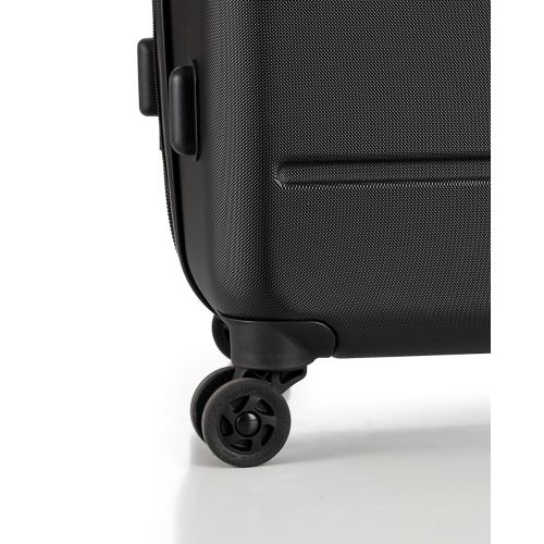 Чемодан малый под ручную кладь Swissbrand Berlin (S) поликарбонат Black (SWB_LHBER001S)