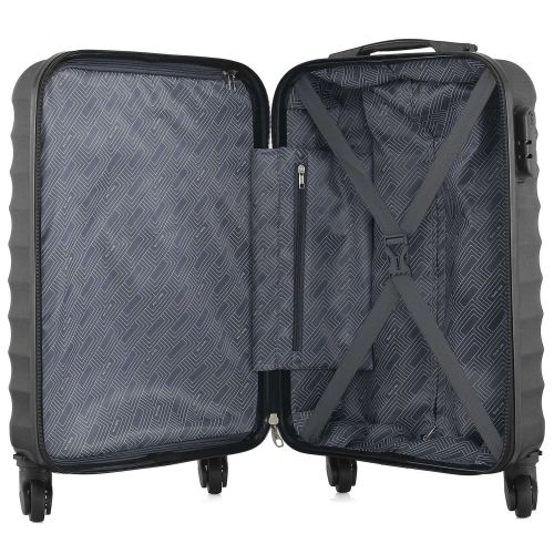 Чемодан Semi Line 20 (S) Black (T5576-2)
