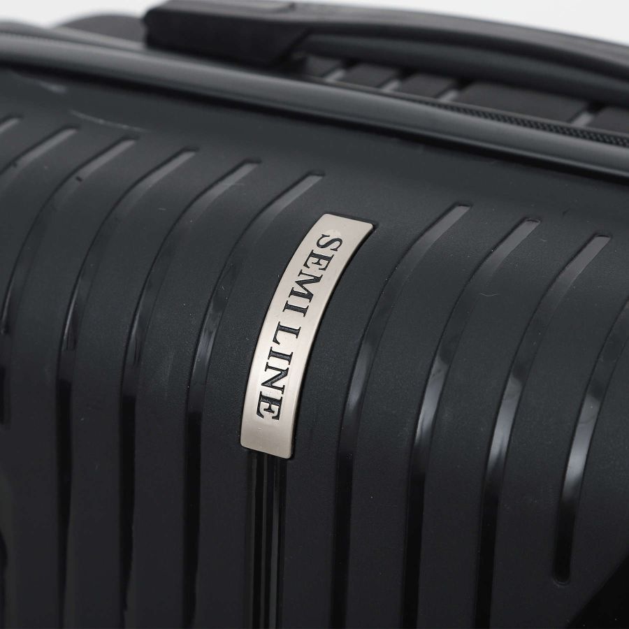 Чемодан Semi Line 19 (S) Black (T5613-1)