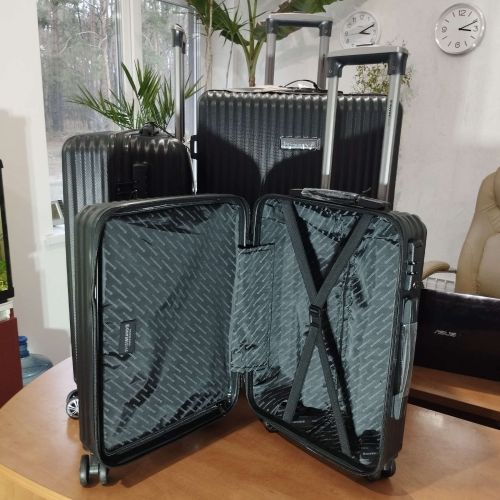 Чемодан Swissbrand Riga 2.0 (M) Black (SWB_LHRIG001M)