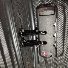 Чемодан Swissbrand Riga 2.0 (L) Black (SWB_LHRIG001L)