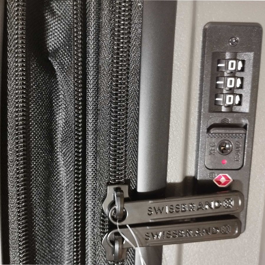 Чемодан большой Swissbrand Eden (L) Polypropylene Charcoal (SWB_LHEDE174L)