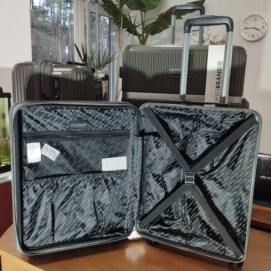 Чемодан большой Swissbrand Hazel (L) Polycarbonate/ABS-Plastic Charcoal (SWB_LHHAZ174L)