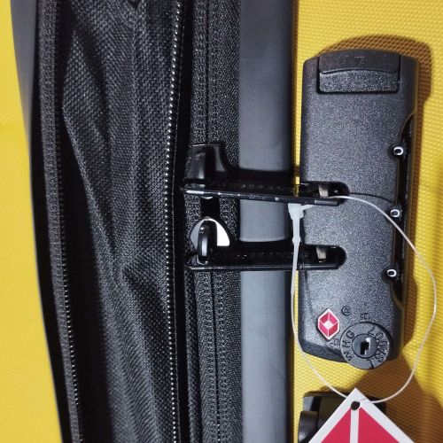 Чемодан Swissbrand Ranger (L) Yellow (SWB_LHRAN002L)