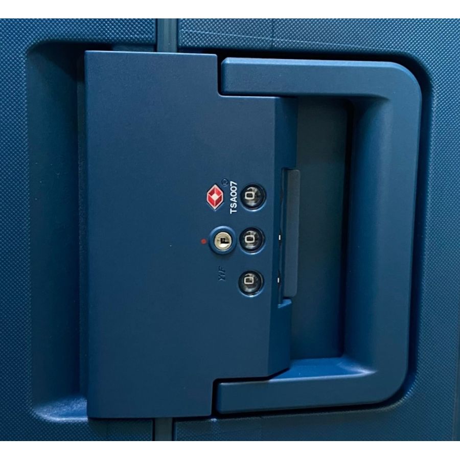 Чемодан большой Airtex 229 L полипропилен 78×53×30 см Морская волна