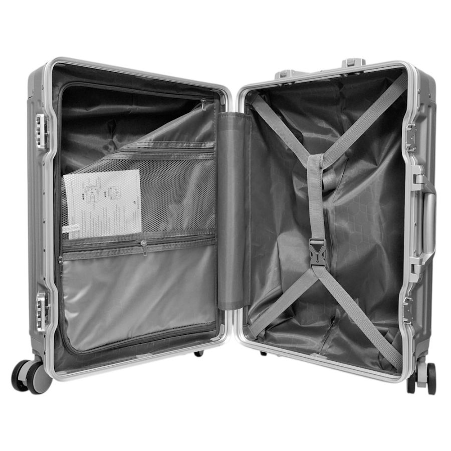 Чемодан средний M Madisson Snowball 66503 M 64x43x26 см 100% поликарбонат на защелках Серебряный