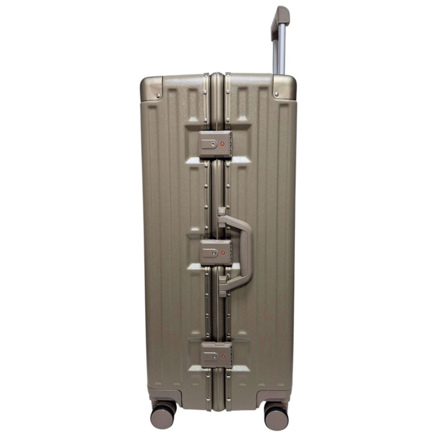 Чемодан большой L Madisson Snowball 66503 L 74x49x31 см 100% поликарбонат на защелках Шампань