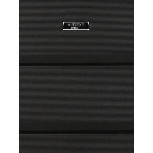 Чемодан средний M полипропилен Airtex 646 80л 67,5×47×26см  Черный