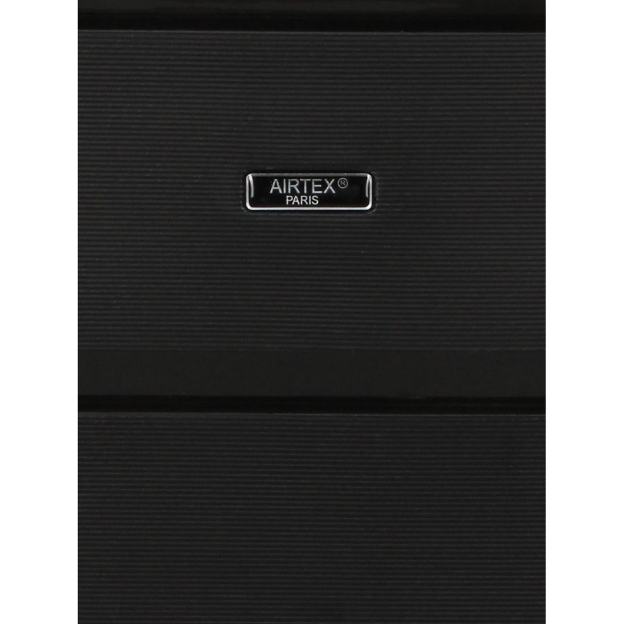 Чемодан большой L полипропилен Airtex 646 119л 79,5×52×30см  Черный