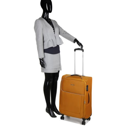 Чемодан средний M тканевый Snowball 22204 69×41×24см 65+13см Оранжевый