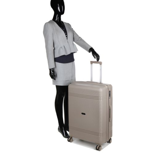 Чемодан большой L полипропилен Snowball 21204 76,5×53×31см 99+18л Шампань