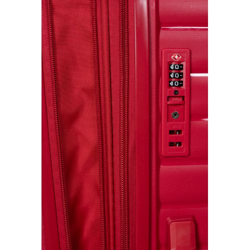 Чемодан маленький S под ручную кладь Snowball 49203 полипропилен Красный