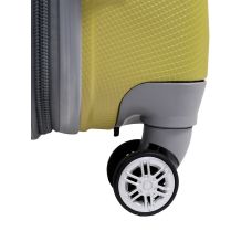 Чемодан Carbon 147A цвет оливковый размер средний M