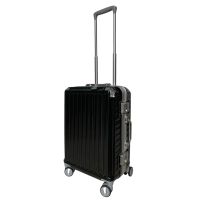 Чемодан маленький под ручную кладь S Milano bag 013 поликарбонат Чёрный