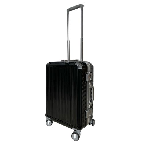 Чемодан маленький под ручную кладь S Milano bag 013 поликарбонат Чёрный