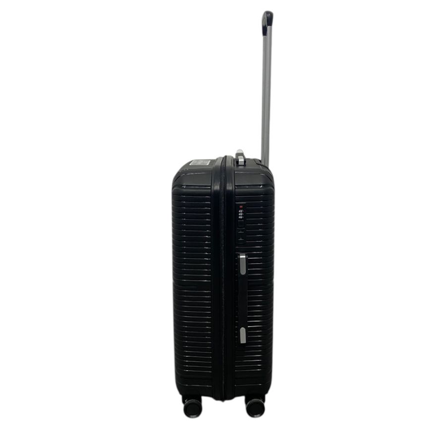 Чемодан средний Worldline Airtex 291 полипропилен M Черный