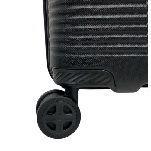 Чемодан малый для ручной клади Airtex 252 полипропилен S Черный