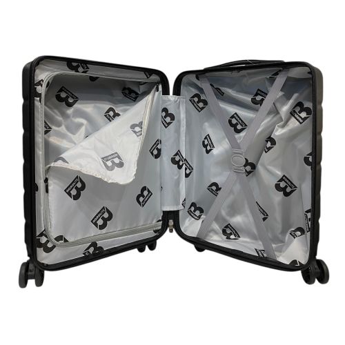 Чемодан малый ручная кладь  JB2063 поликарбонат/ABS-пластик S Черный