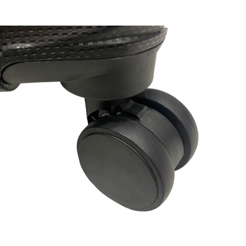 Чемодан большой Madisson Snowball 42203 полипропилен Черный