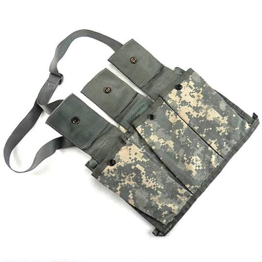 Подсумок тактический для трех магазинов М16, M4 Molle II Bandoleer Ammunition Pouch пиксель
